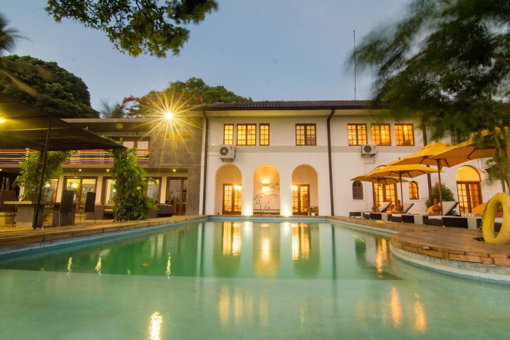 The Elephant Stables Kandy Buitenkant foto